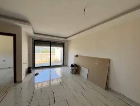 4 2 Nature View Villa For Sale In Güzelçiftlik Complex In Renovation Zero Condition