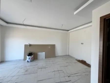 4 2 Nature View Villa For Sale In Güzelçiftlik Complex In Renovation Zero Condition