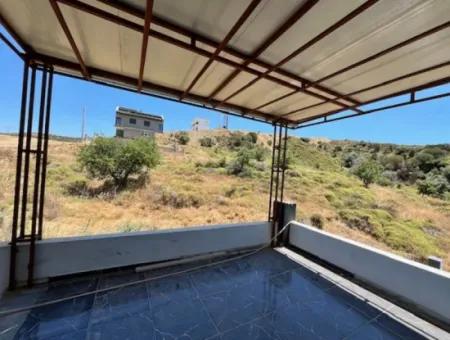 4 2 Nature View Villa For Sale In Güzelçiftlik Complex In Renovation Zero Condition