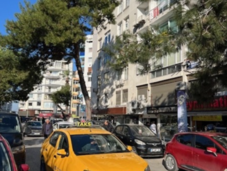 Apartment For Sale On Alsancak Aliçetinkaya Boulevard, Opposite Alsancak State Hospital