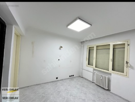 Apartment For Sale On Alsancak Aliçetinkaya Boulevard, Opposite Alsancak State Hospital