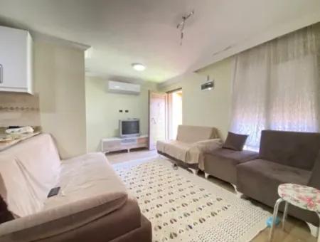 Single-Storey Detached Garden House For Sale In Seferihisar Ulamış Neighborhood