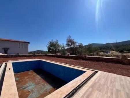 5 In 1 Luxury Mansion With Pool In Kavakdere, Seferihisar