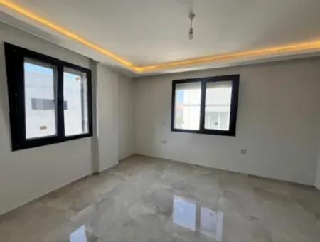 3 In 1 Brand New Villa With Closed Kitchen In Seferihisar Center