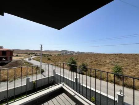 Fully Detached 3 1 ,160M2 New Villa In Seferihisar Akarca