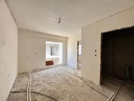 1 1, 55M2 Bargain Apartment In Seferihisar Center