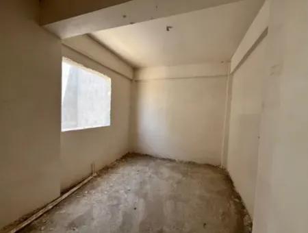 1 1, 55M2 Bargain Apartment In Seferihisar Center