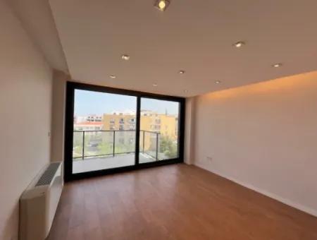 4 In 1, Smart House With En-Suite Bathroom And Terrace In Seferihisar Center