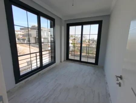 3 In 1, Zero Bargain Detached Villa In Elmastaş, Seferihisar