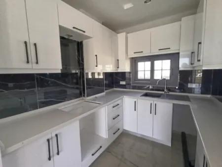 3 In 1, Zero Bargain Detached Villa In Elmastaş, Seferihisar