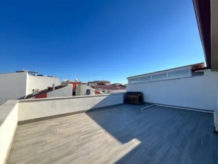 5 In 1, 240M2 Double Terrace Duplex Apartment Near Seferihisar Courthouse