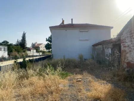 295M2 Land For Sale Suitable For Investment In Seferihisar Ulamış Neighborhood