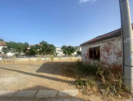 295M2 Land For Sale Suitable For Investment In Seferihisar Ulamış Neighborhood