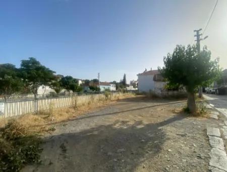 295M2 Land For Sale Suitable For Investment In Seferihisar Ulamış Neighborhood