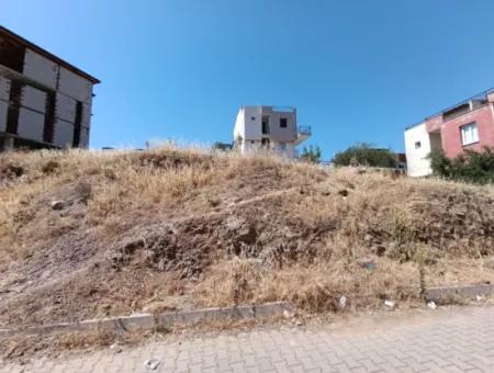 Seferihisar Çevrekent Complex Villa Zoned Bargain Land For Sale