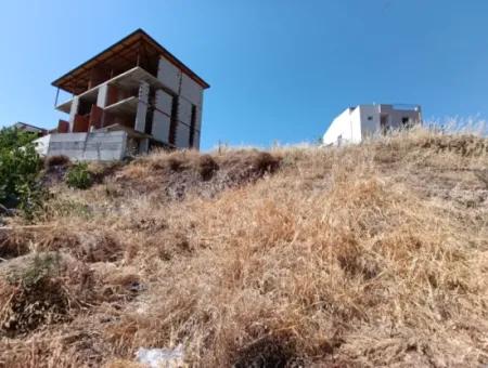 Seferihisar Çevrekent Complex Villa Zoned Bargain Land For Sale