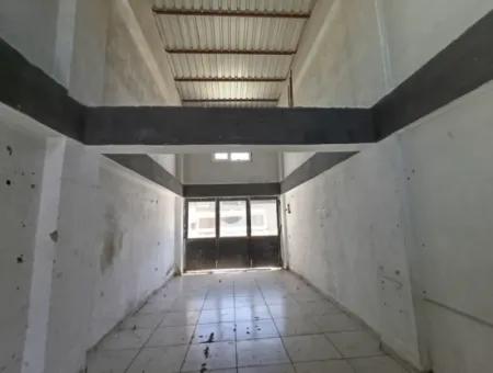 75M2 Shop For Rent In Seferihisar Sanayii Site