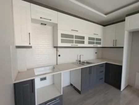 Centrally Located New Apartment In Seferihisar!