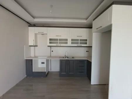 Centrally Located New Apartment In Seferihisar!