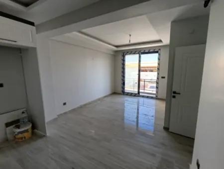 Centrally Located New Apartment In Seferihisar!