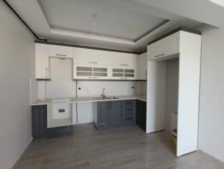 Centrally Located New Apartment In Seferihisar!