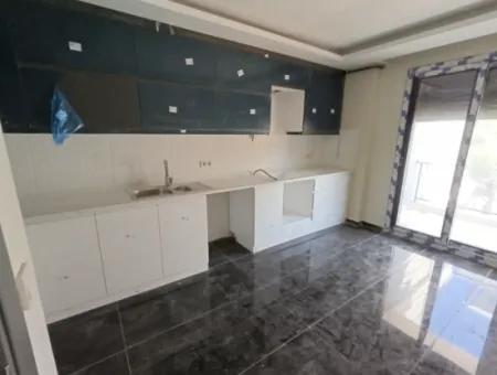 Investment Opportunity In Gözsüzler: Modern And Spacious Apartment!