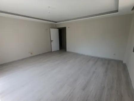 Investment Opportunity In Gözsüzler: Modern And Spacious Apartment!