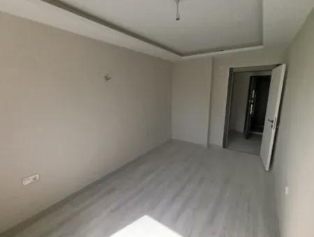 Investment Opportunity In Gözsüzler: Modern And Spacious Apartment!