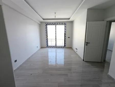 In The Center Of Seferihisar, 2 1, Brand New Apartment With Balcony!