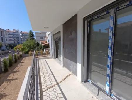 Investment Opportunity In Gözsüzler: Modern And Spacious 2 1 Apartment!