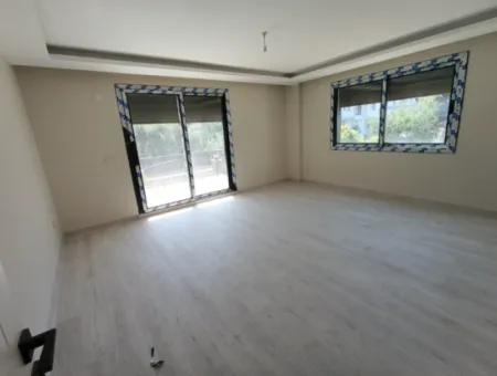 Investment Opportunity In Gözsüzler: Modern And Spacious 2 1 Apartment!