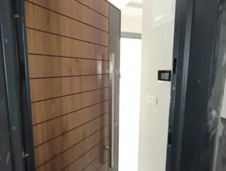 Investment Opportunity In Gözsüzler: Modern And Spacious 2 1 Apartment!