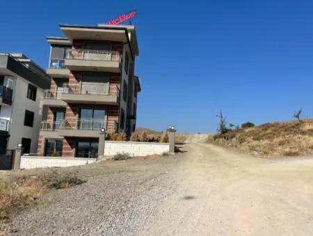 Investment Opportunity In Seferihisar Çolakibrahim: Land With High Profit Potential!