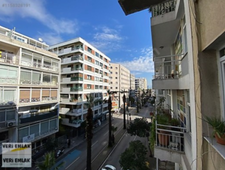 Flat For Sale On Alsancak Talatpaşa Boulevard, In The Location Of Talatpaşa Migros And Vakıfbank