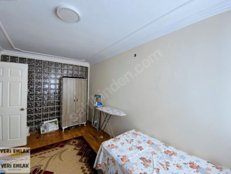 Flat For Sale On Alsancak Talatpaşa Boulevard, In The Location Of Talatpaşa Migros And Vakıfbank