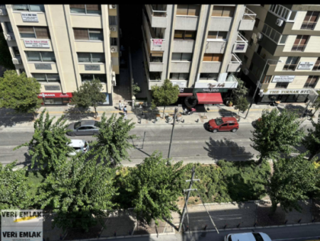 Flat For Sale On Alsancak Poet Eşref Boulevard With Fair View