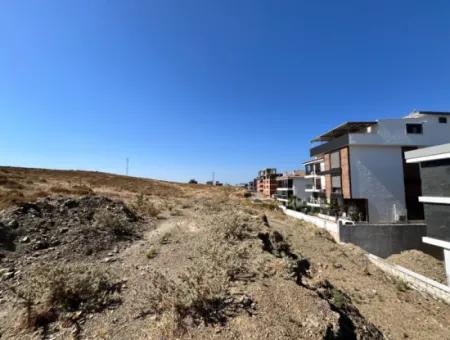 Villa Zoned Land Adjacent To Bahcesehir