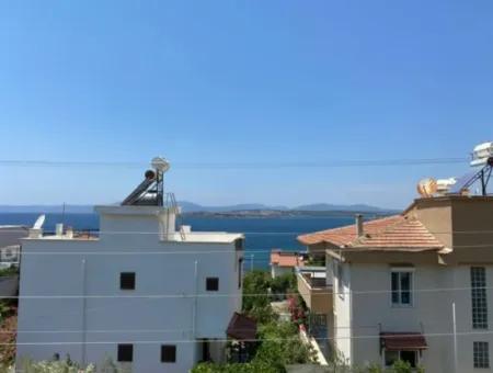 Within Walking Distance Of The Sea In Seferihisar Akarcada, 3 1 Cottage For Sale