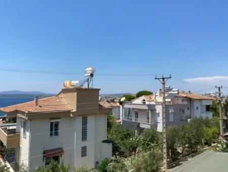 Within Walking Distance Of The Sea In Seferihisar Akarcada, 3 1 Cottage For Sale