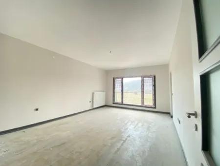 3 1 Free Top Floor Apartment For Rent In Seferihisar Toki