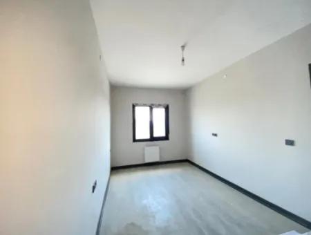 3 1 Free Top Floor Apartment For Rent In Seferihisar Toki