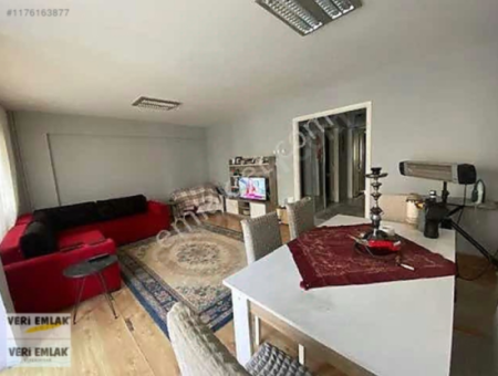 Apartment For Sale On Alsancak Kıbrıs Şehitleri Street, Near Gratis, Watsons, Vodafone, Mions, In An Easy-To-Describe And Accessible Location