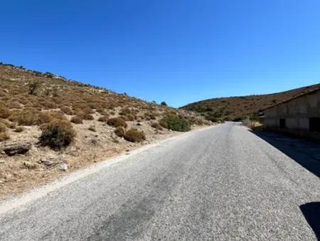 Investment Opportunity On The Road To Sığacık!