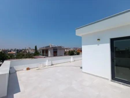 3 In 1 Duplex Villa For Sale In Seferihisar Akarca, 100 M To The Sea, With Large Garden