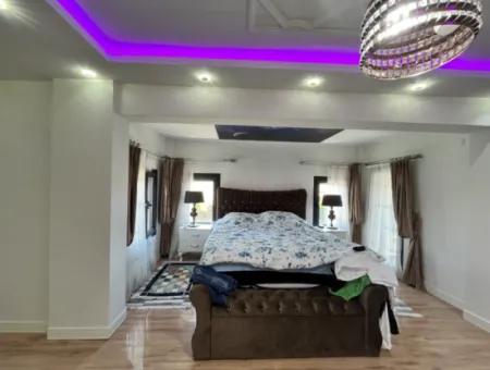 Detached Mansion/Villa For Sale In Yesilkent Apartments