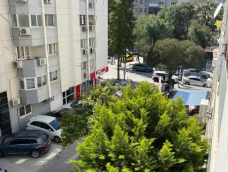 Near Alsancak Private Health Hospital, 1 1, Free Apartment For Sale