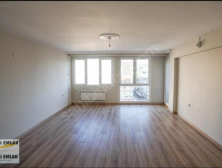 Apartment For Rent In Alsancak Gündoğdu Square