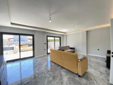 4 Bedrooms 1 Living Room Brand New Villa For Sale With Large Garden In Seferhisar Akarca