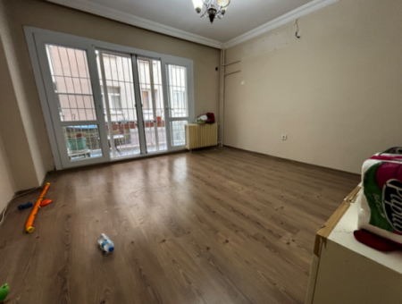 Apartment For Rent On Alsancak Aliçetinkaya Boulevard