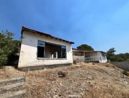 Ready For Renovation! Private Cottage For Sale In Dogankent Complex 